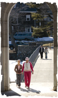 Memorial Arch photo courtesy of the Abington Mariner